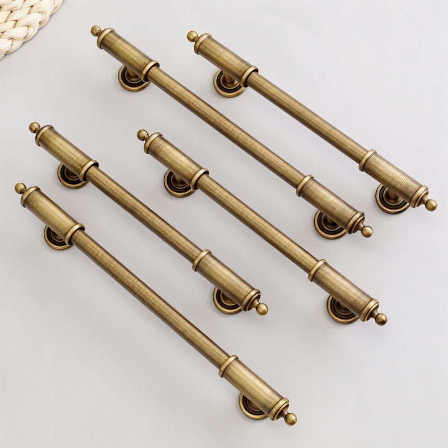 Quell Knob & Pull Bar