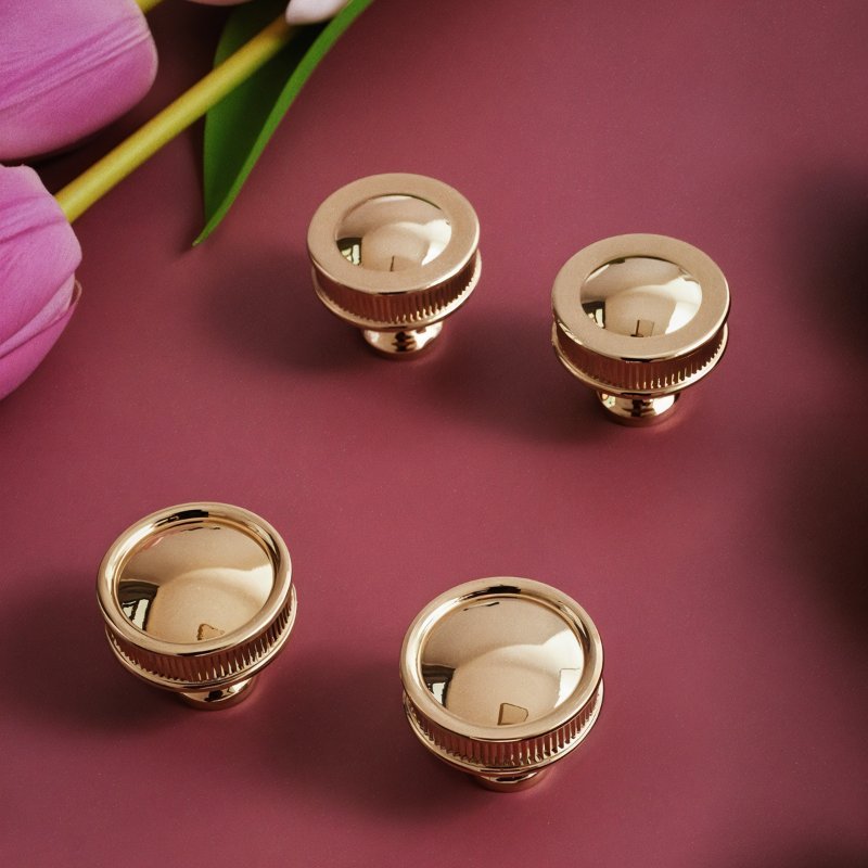 Calven Knob & Pull Bar