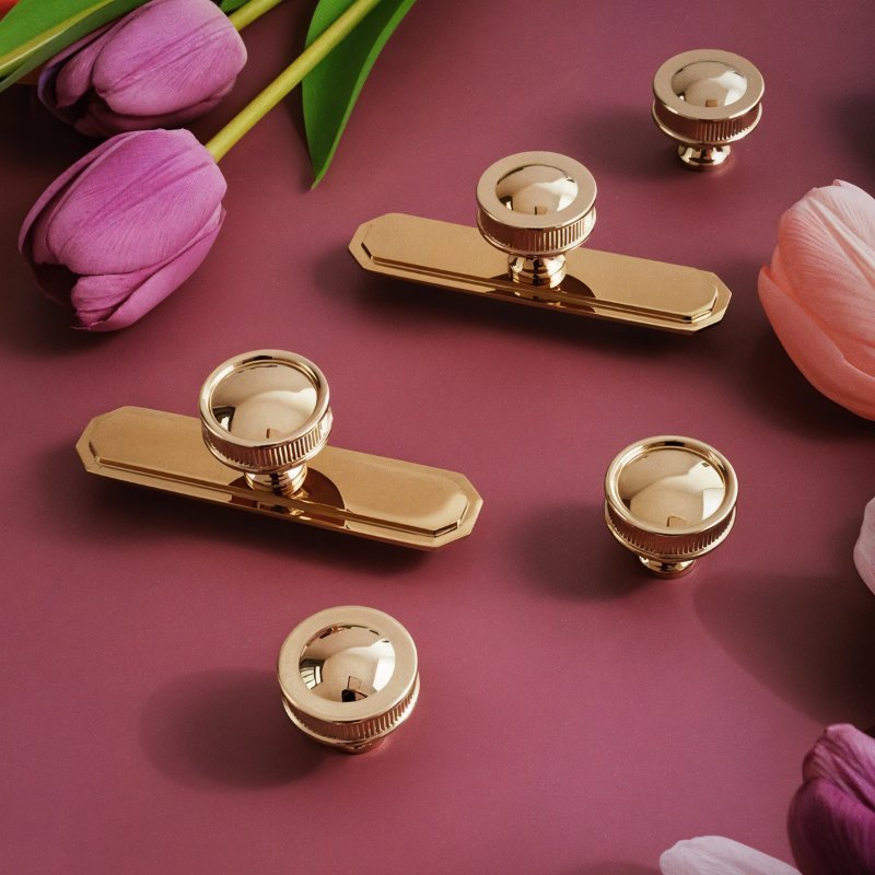 Calven Knob & Pull Bar