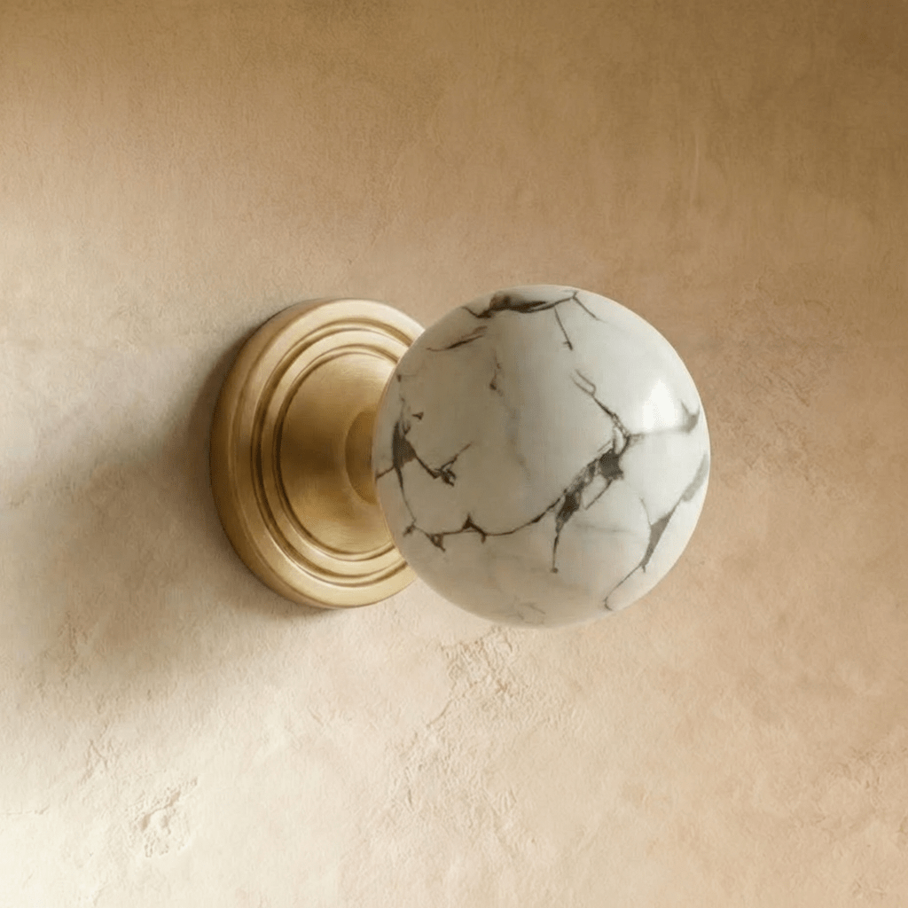 Evren Knob & Pull Bar