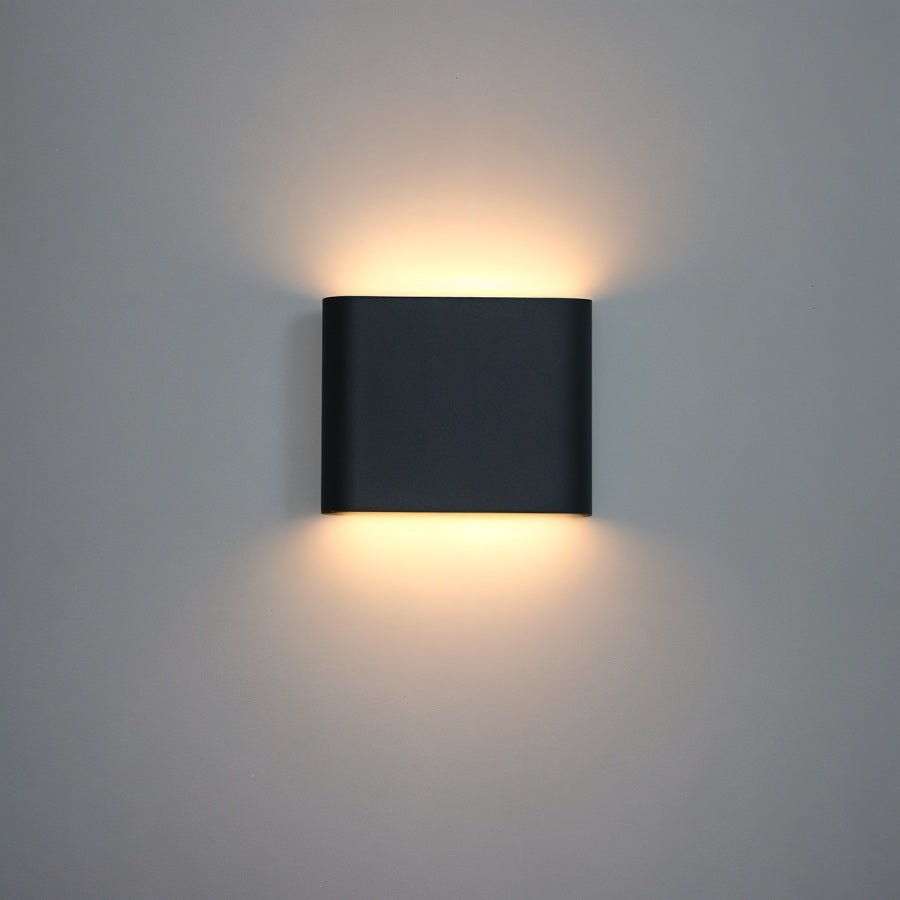 Aelio Wall Lamp