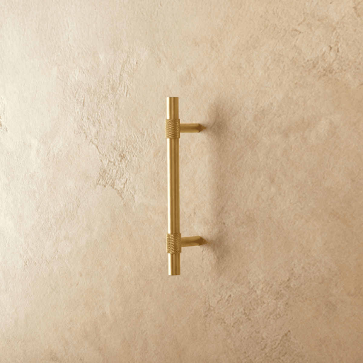 Aroxel Knob & Pull Bar