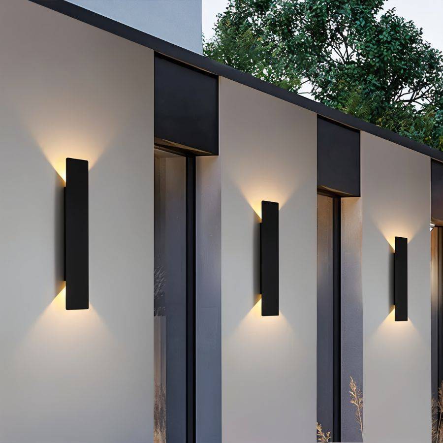 Halen Outdoor Wall Lamp
