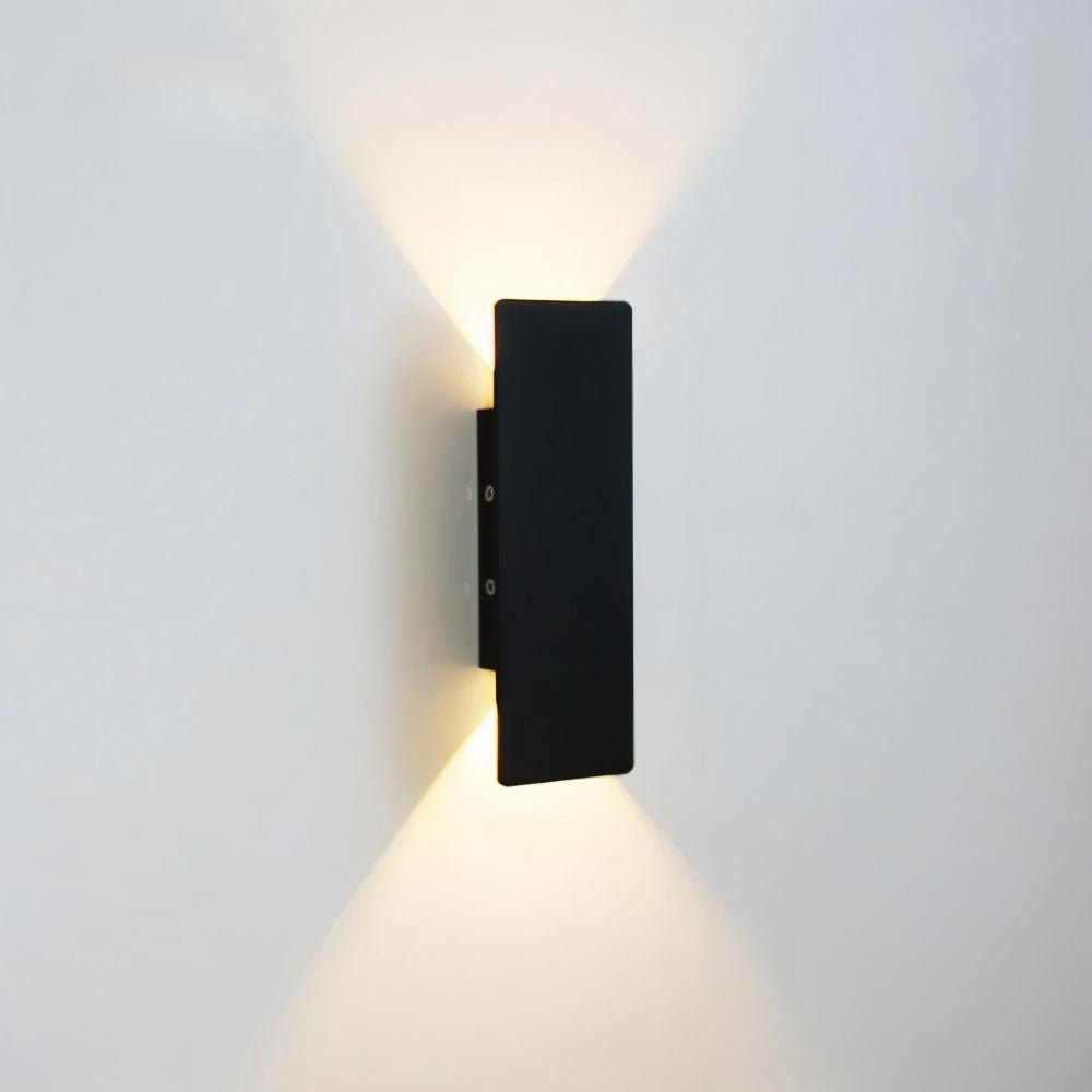 Enzio Wall Lamp
