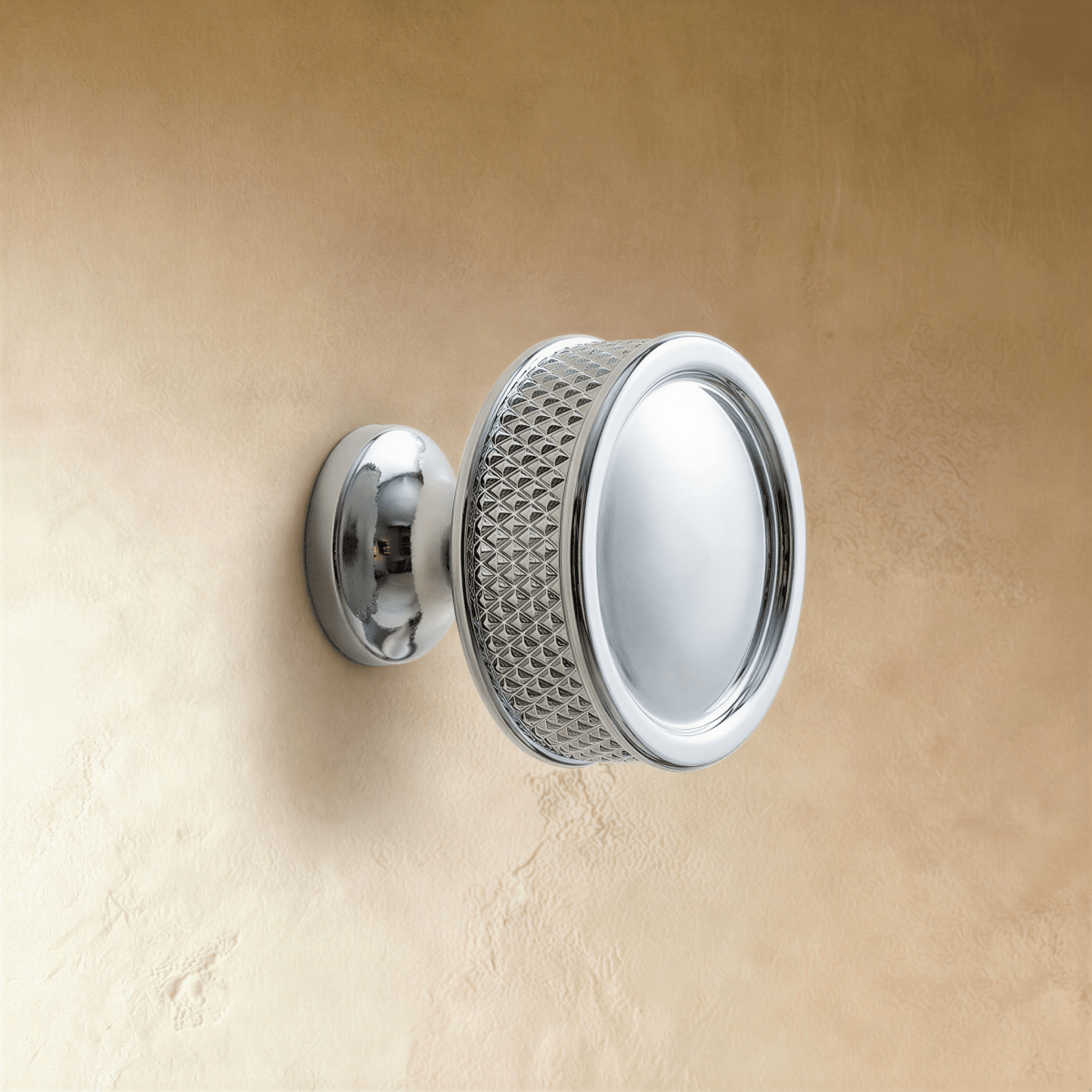 Knorv Knob & Pull Bar