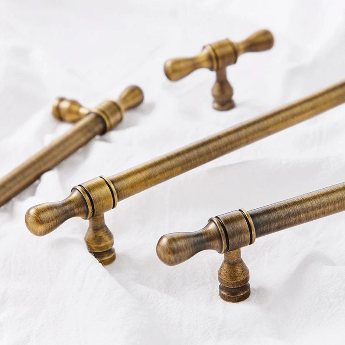 Marix Knob & Pull Bar