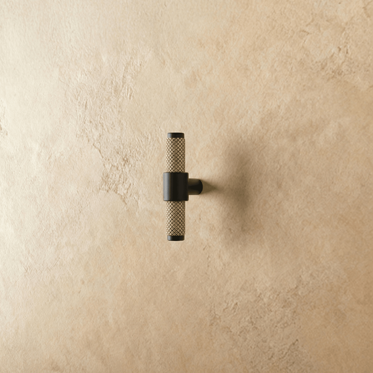 Varyn Knob & Pull Bar