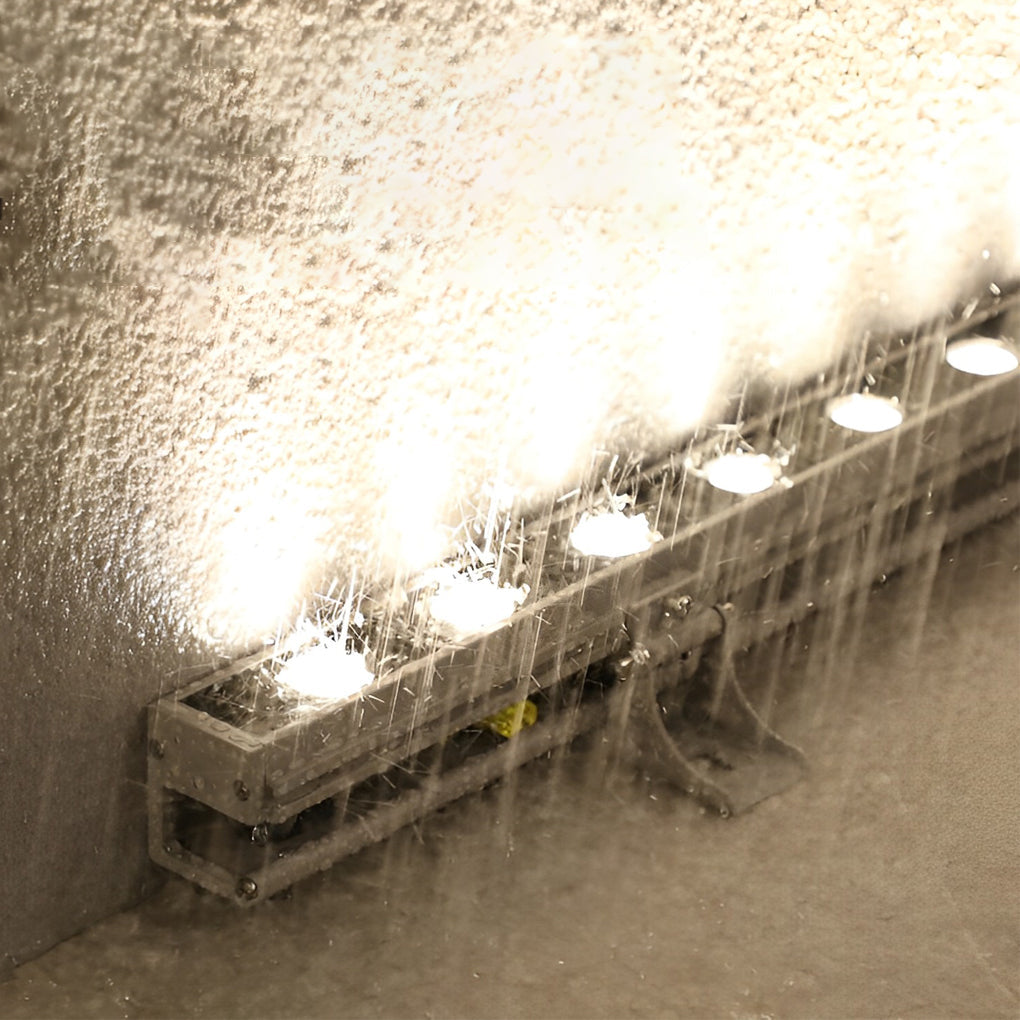 Mavie Outdoor Wall Lamp