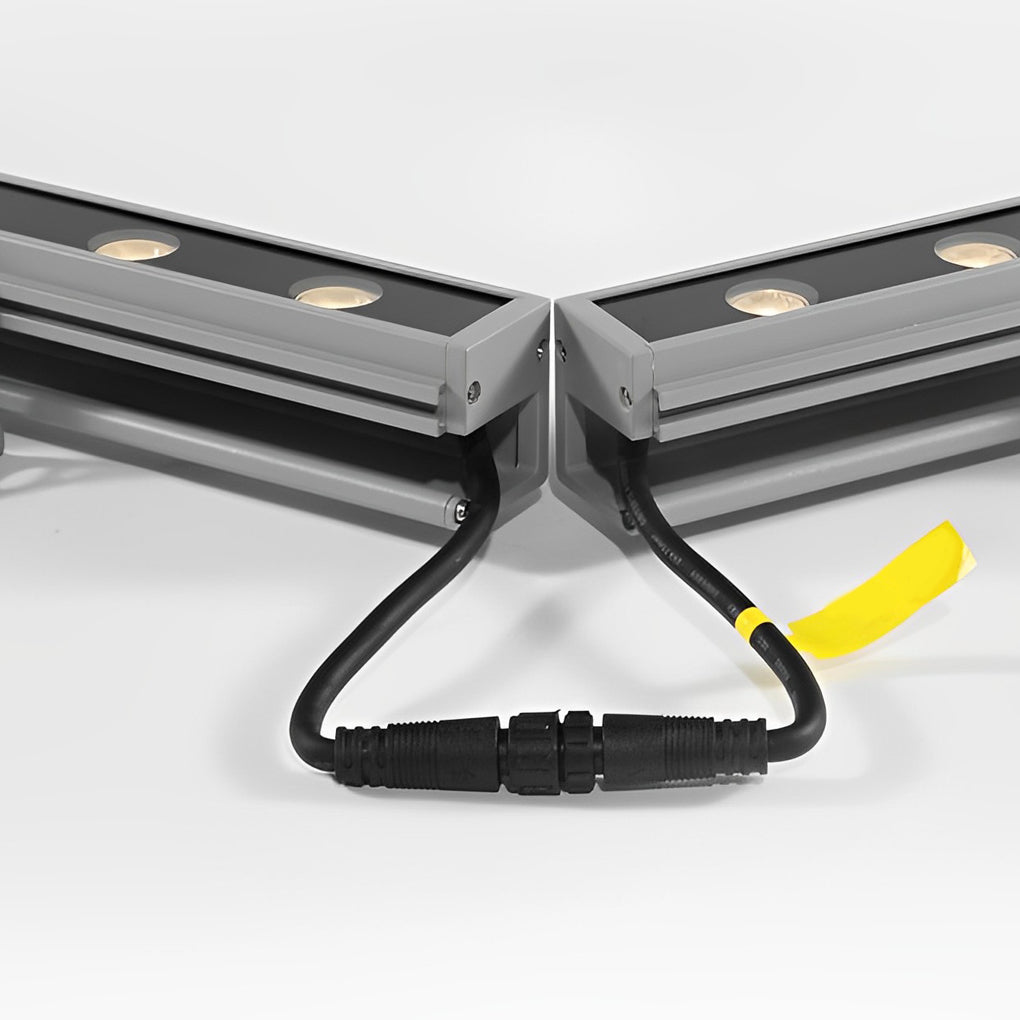 Mavie Outdoor Wall Lamp