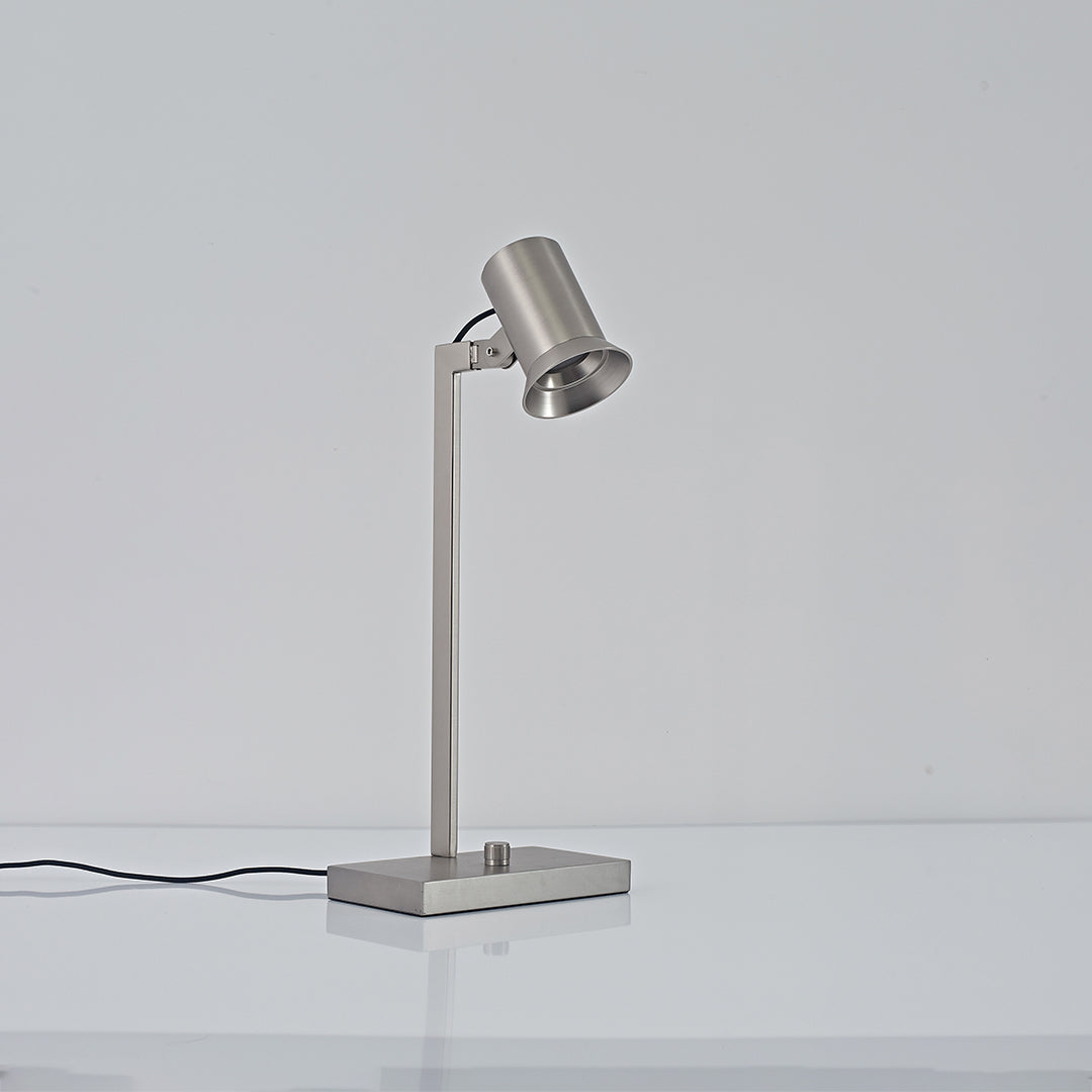 Strato Desk Lamp