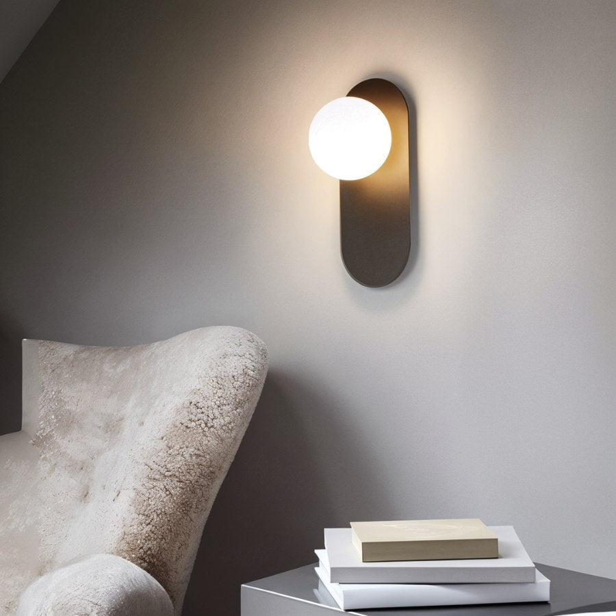 Vesta Wall Lamp