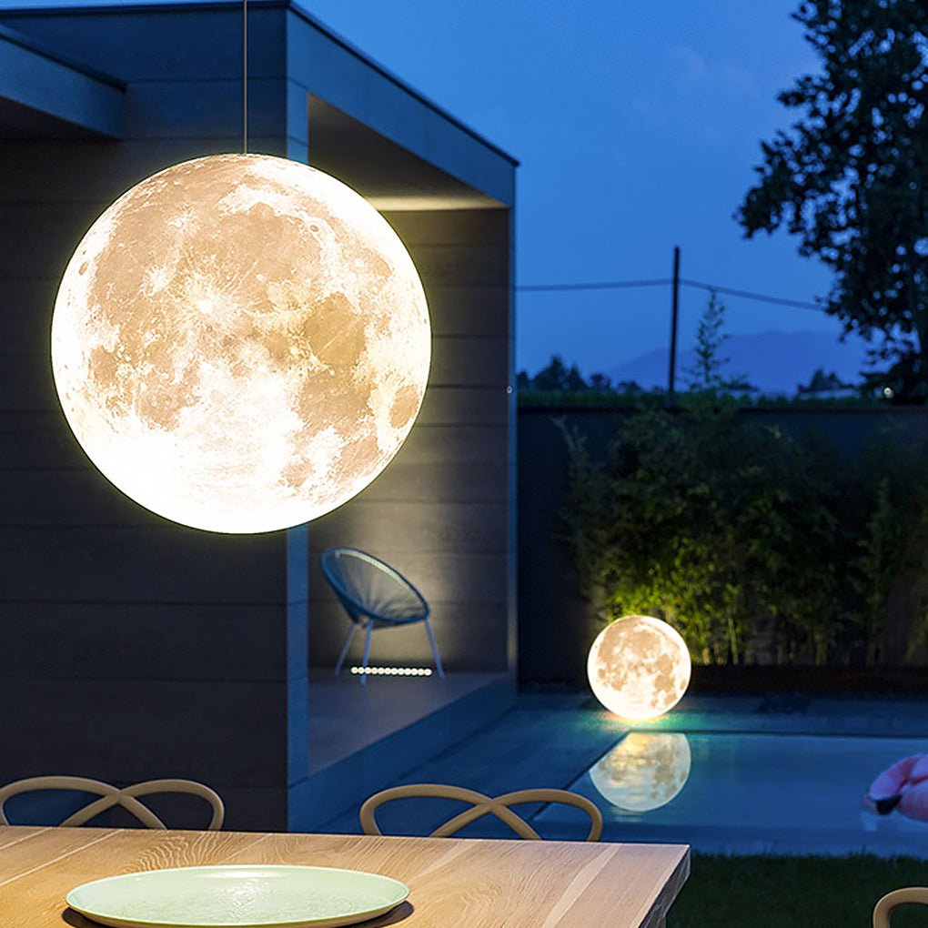 Sevro Moon Outdoor Light