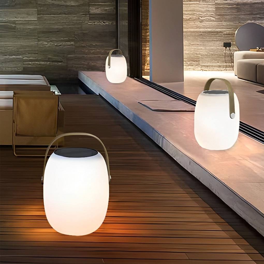 Kesto Outdoor Lantern