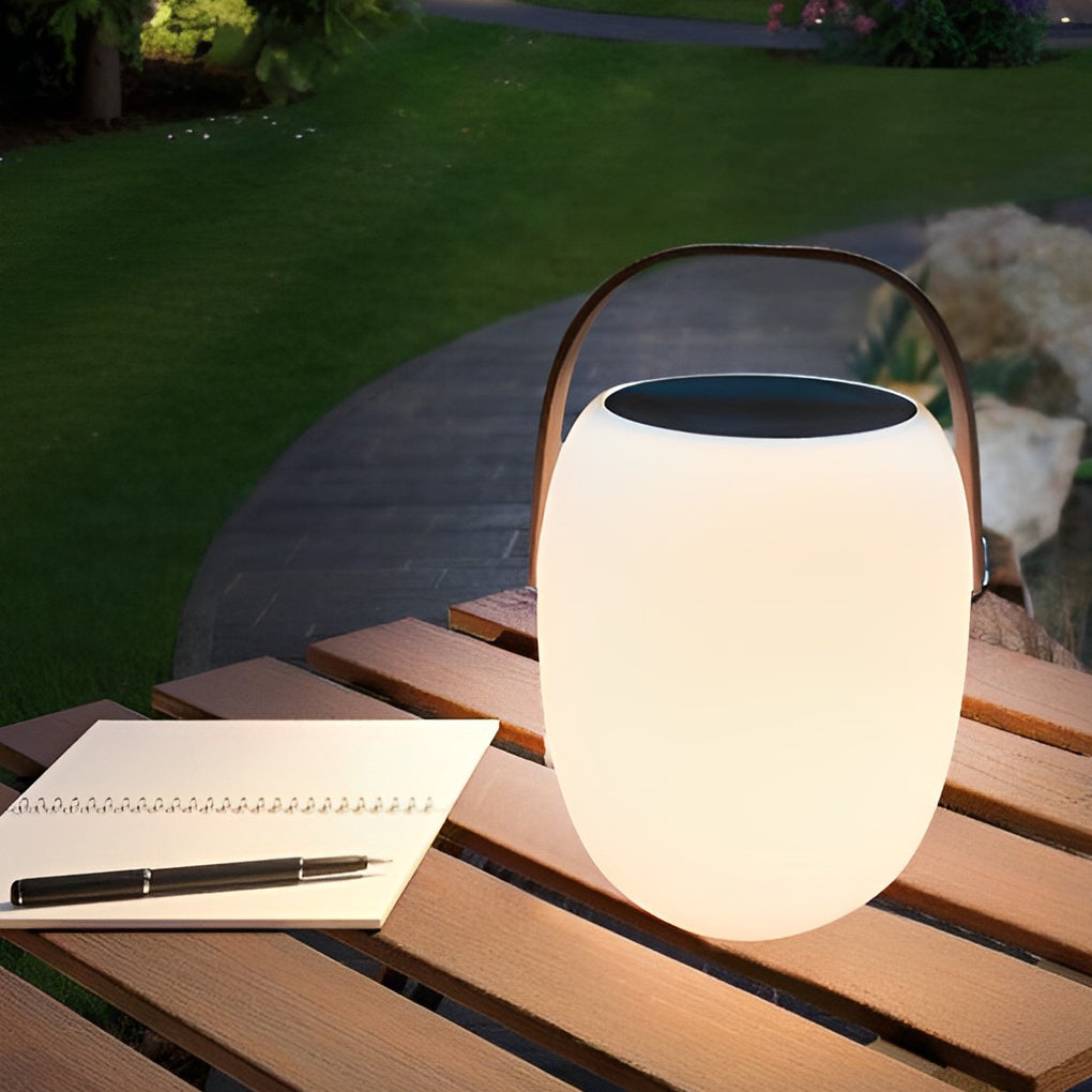 Kesto Outdoor Lantern