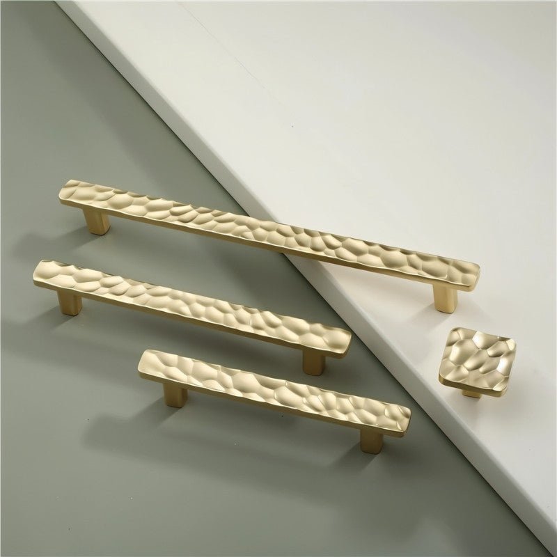 Karsin Knob & Pull Bar