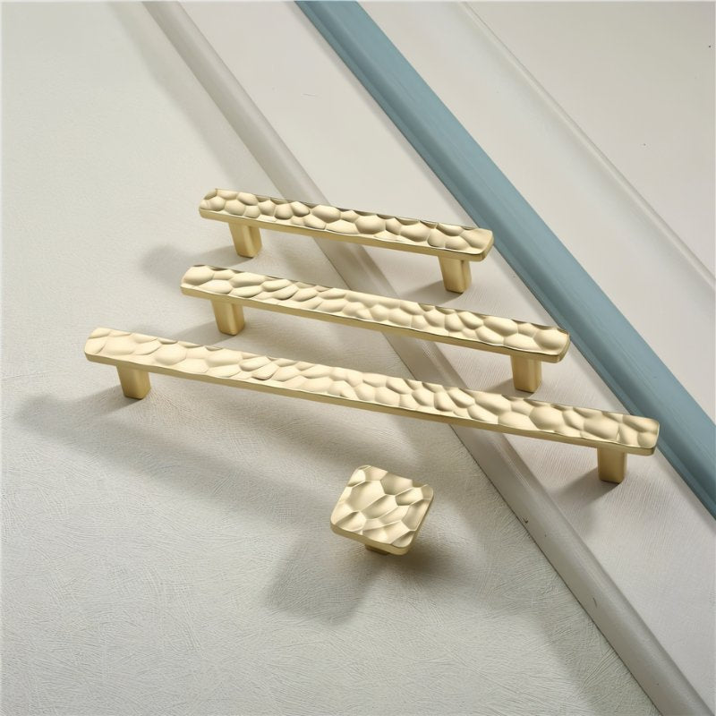 Karsin Knob & Pull Bar