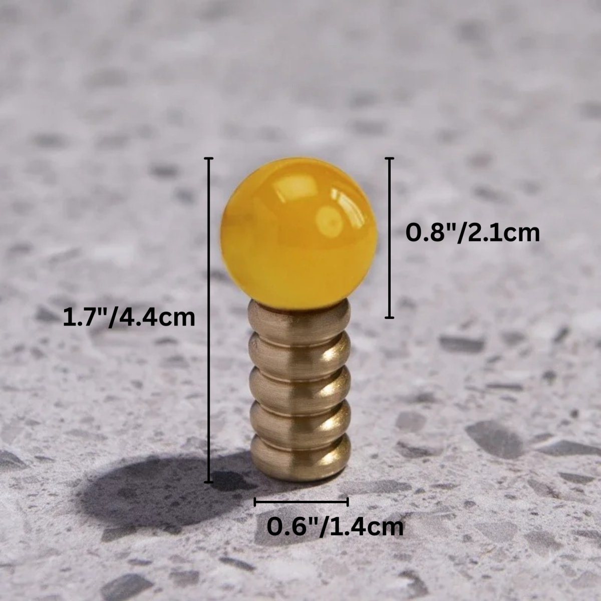 Alia Crystal Knob