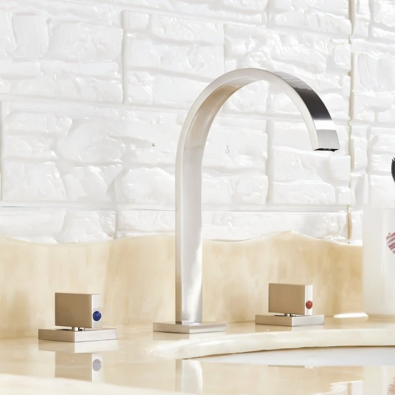 Helcor Bathroom Faucet