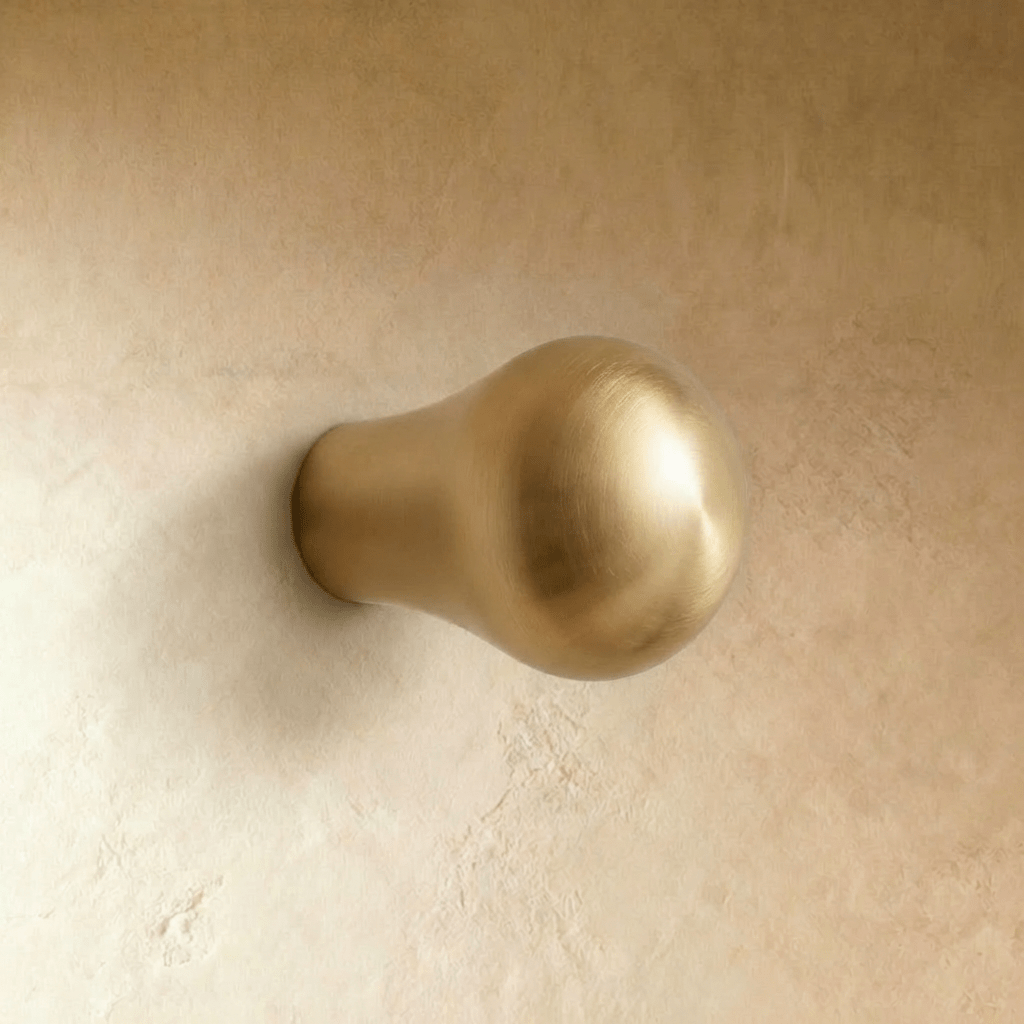 Rivren Knob & Pull Bar
