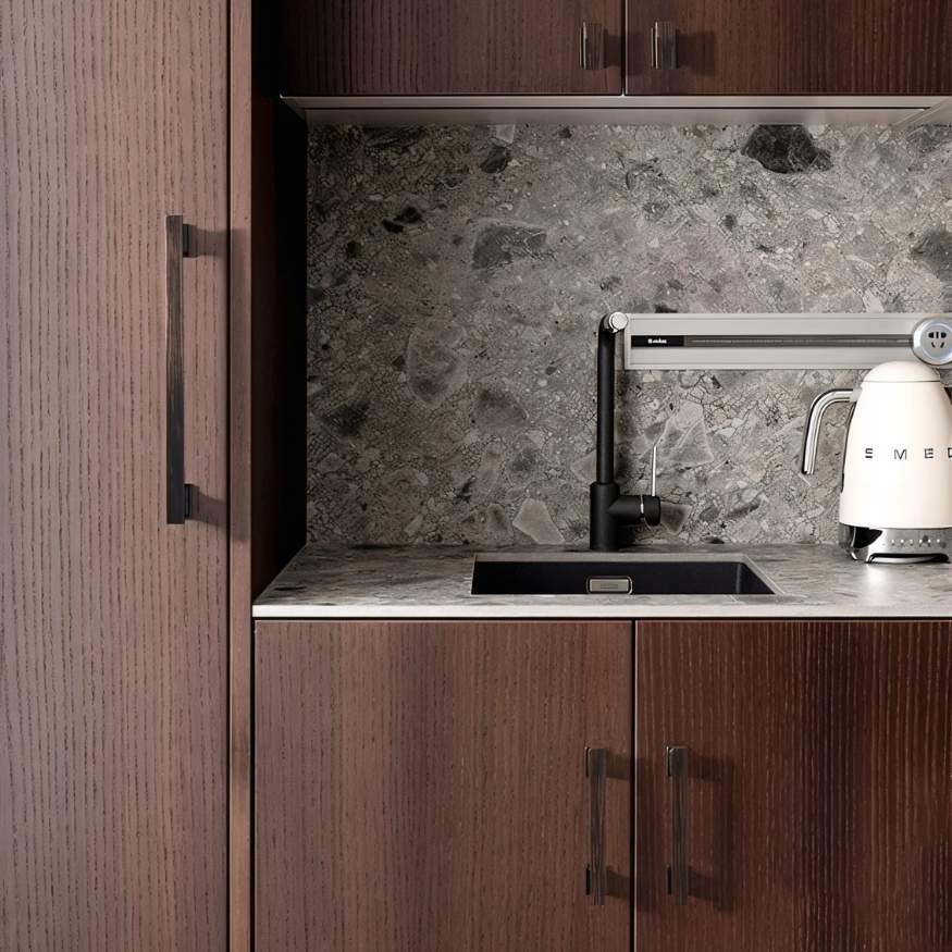 Zorin Knob & Pull Bar