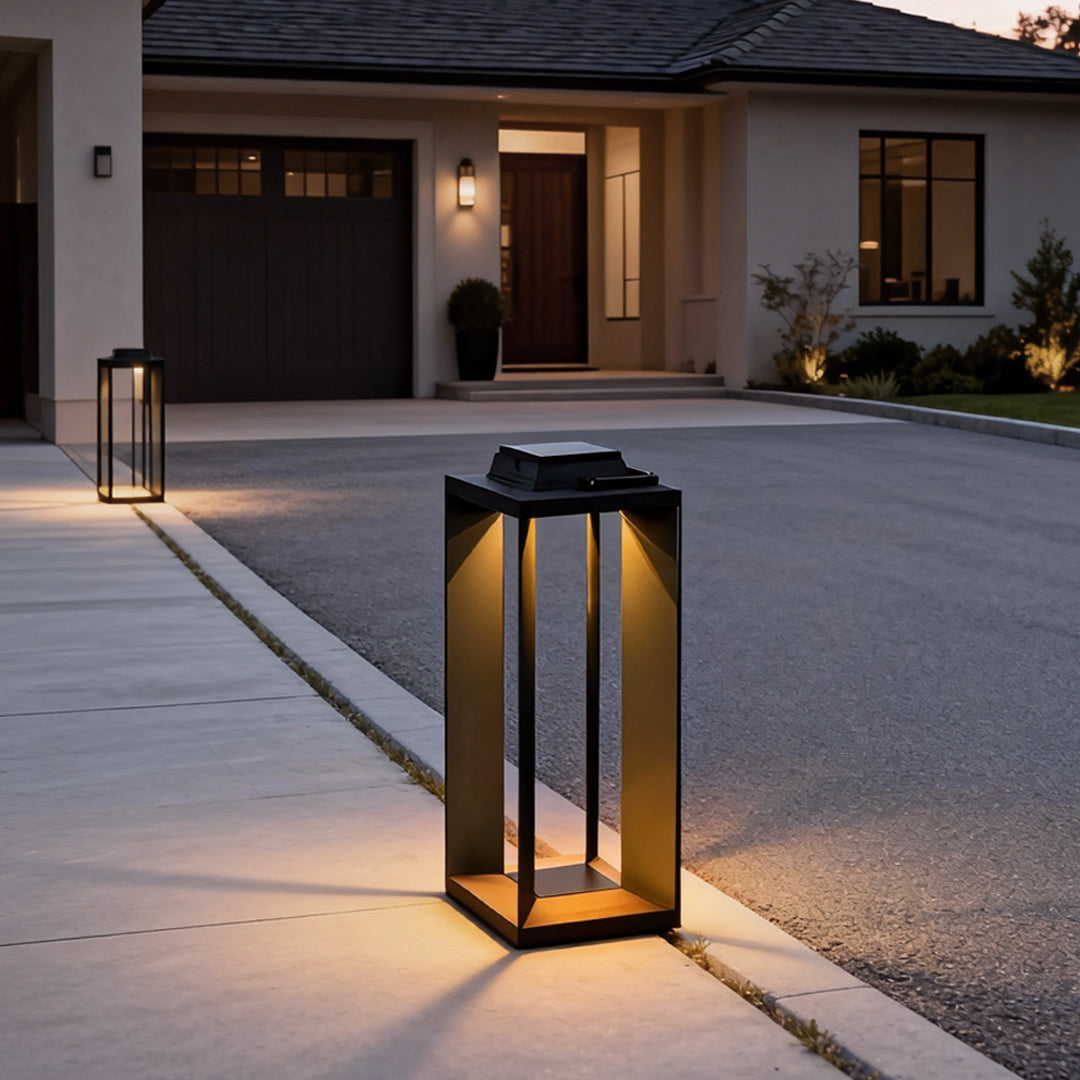 Maro Portable Outdoor Lantern