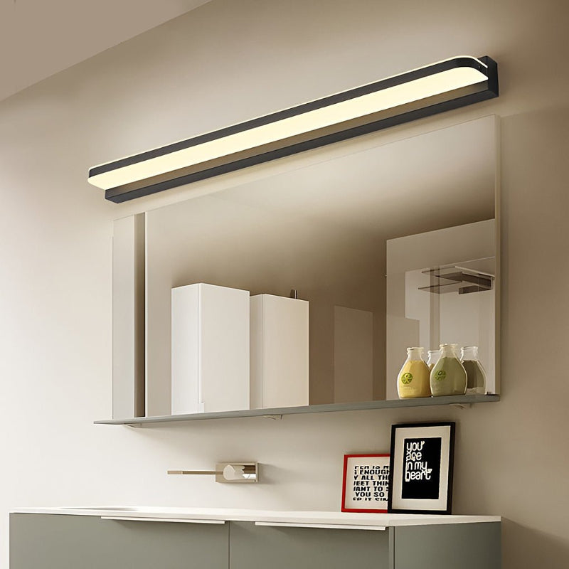 Vic Vanity Light