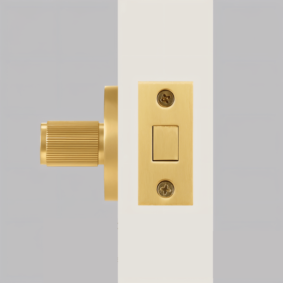 Averon Handle and Lock