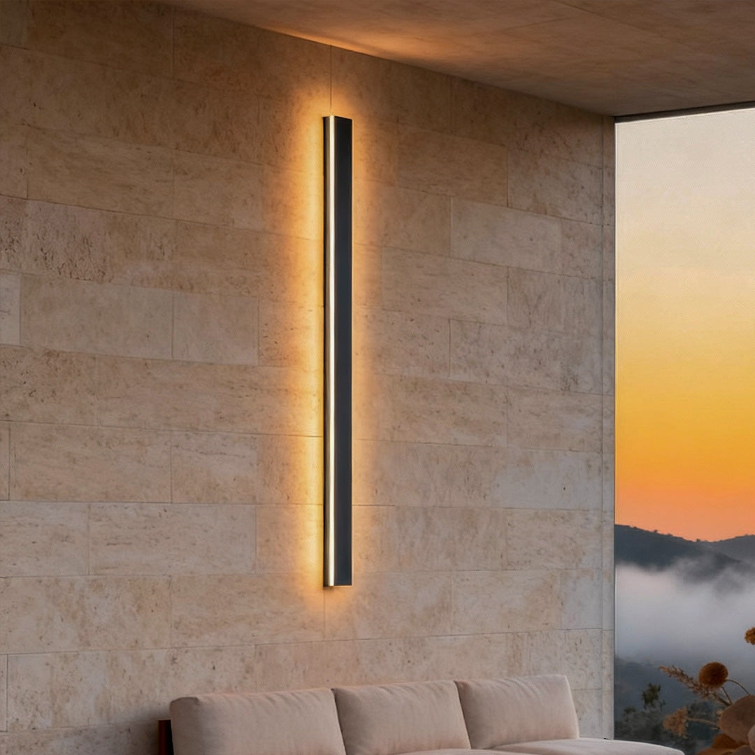 Phael Outdoor Wall Lamp