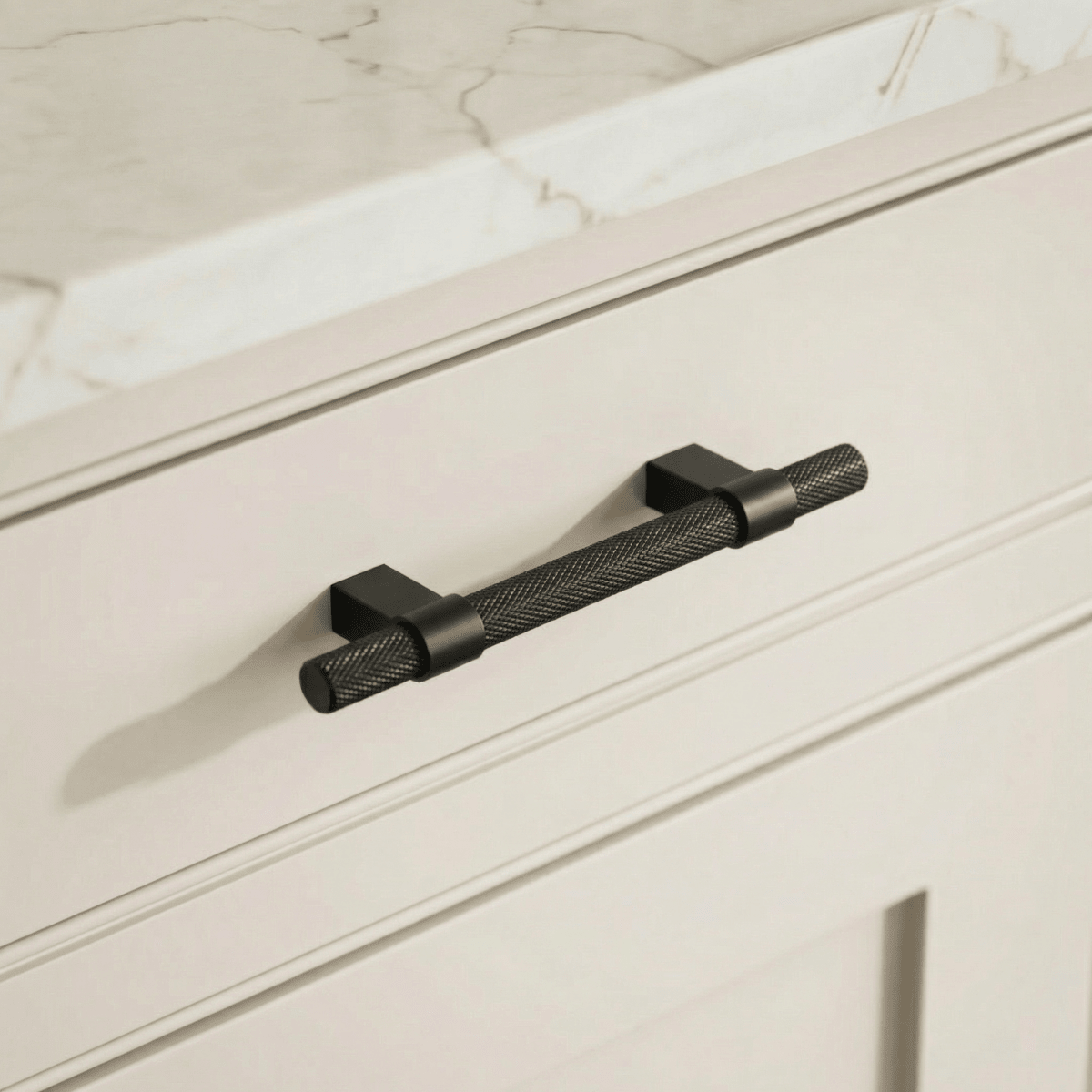 Kelis Knob & Pull Bar