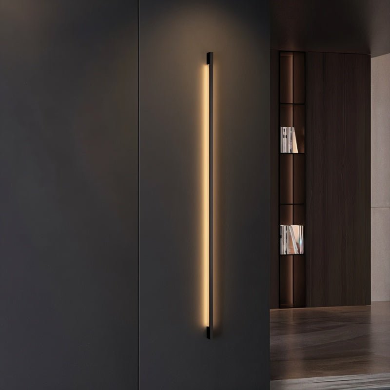 Emino Outdoor Wall Lamp